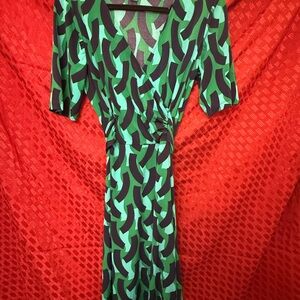 Julie Dillon New York Green and Black Women’s Wrap Dress Size 14